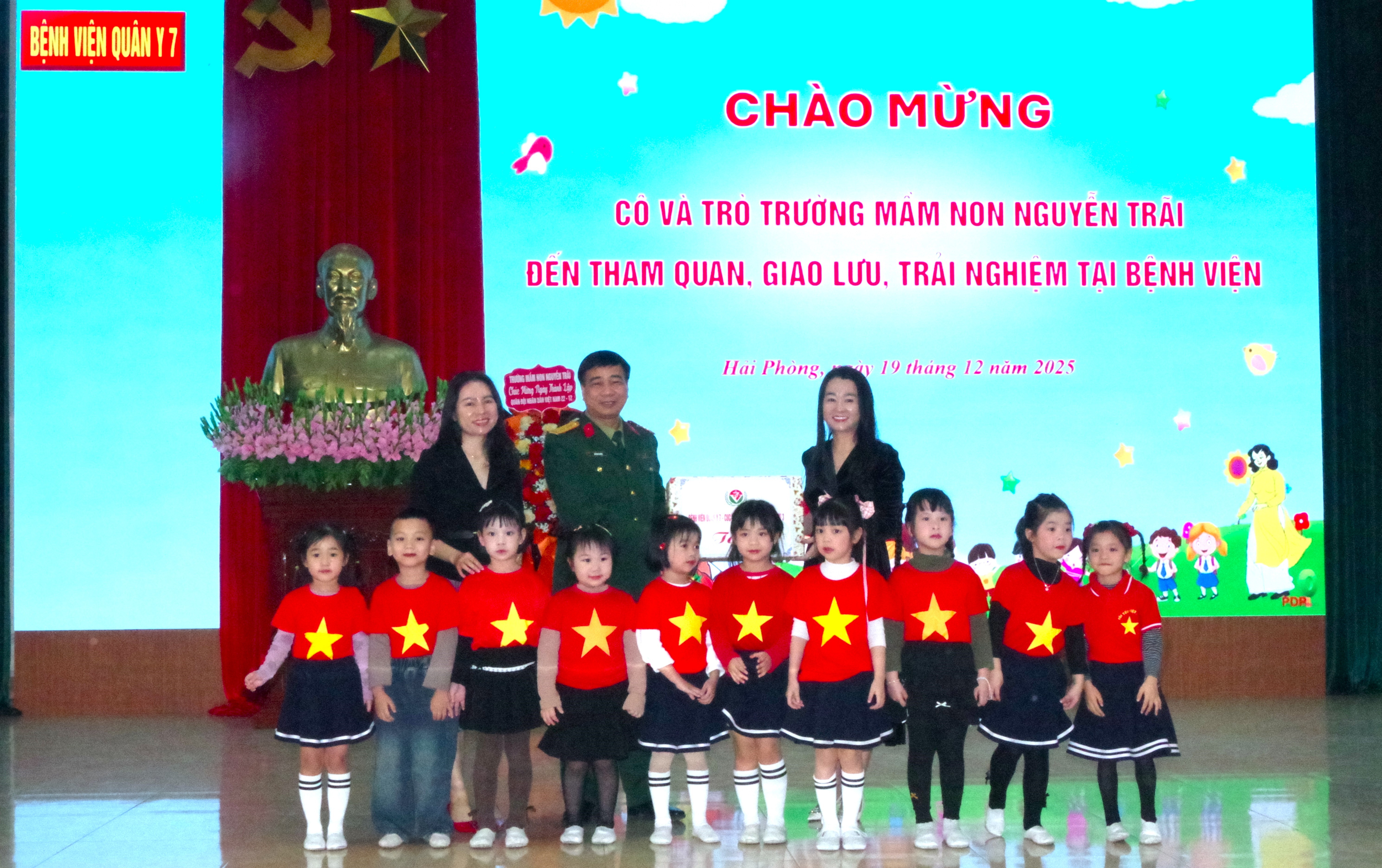 Các hoạt động của Bệnh viện Quân y 7 chào mừng kỷ niệm Ngày thành lập Quân đội nhân dân Việt Nam 